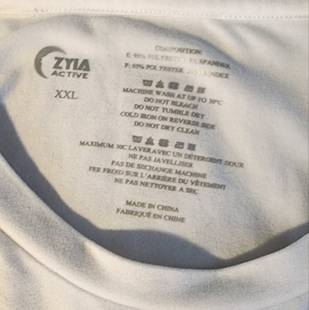 ZYIA Tank Top - Picture 3 of 4